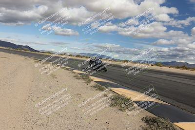 media/Nov-16-2025-Race Pace (Sun) [[8c5fa54630]]/Verified Riders/6-Turn 10 Inside (1145am)/